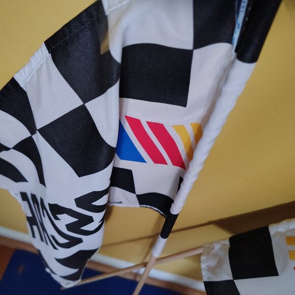 Nascar Racing Flags Wincraft Checkered Last Minuts Gifts Giftful- for-Him - Picture 8 of 8